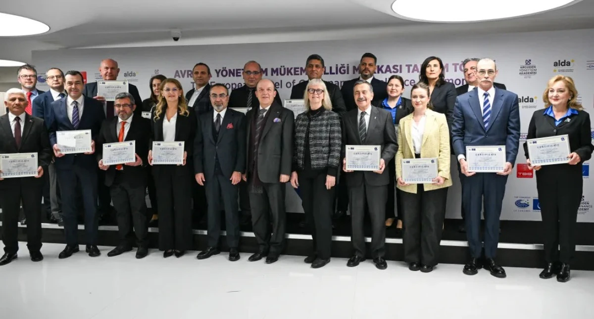 16 belediyeye ELoGE marka &ouml;d&uuml;l&uuml; verildi