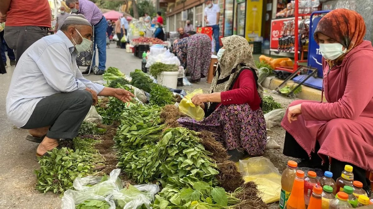 AÇLIK SINIRI 22 BİN LİRAYI GEÇTİ