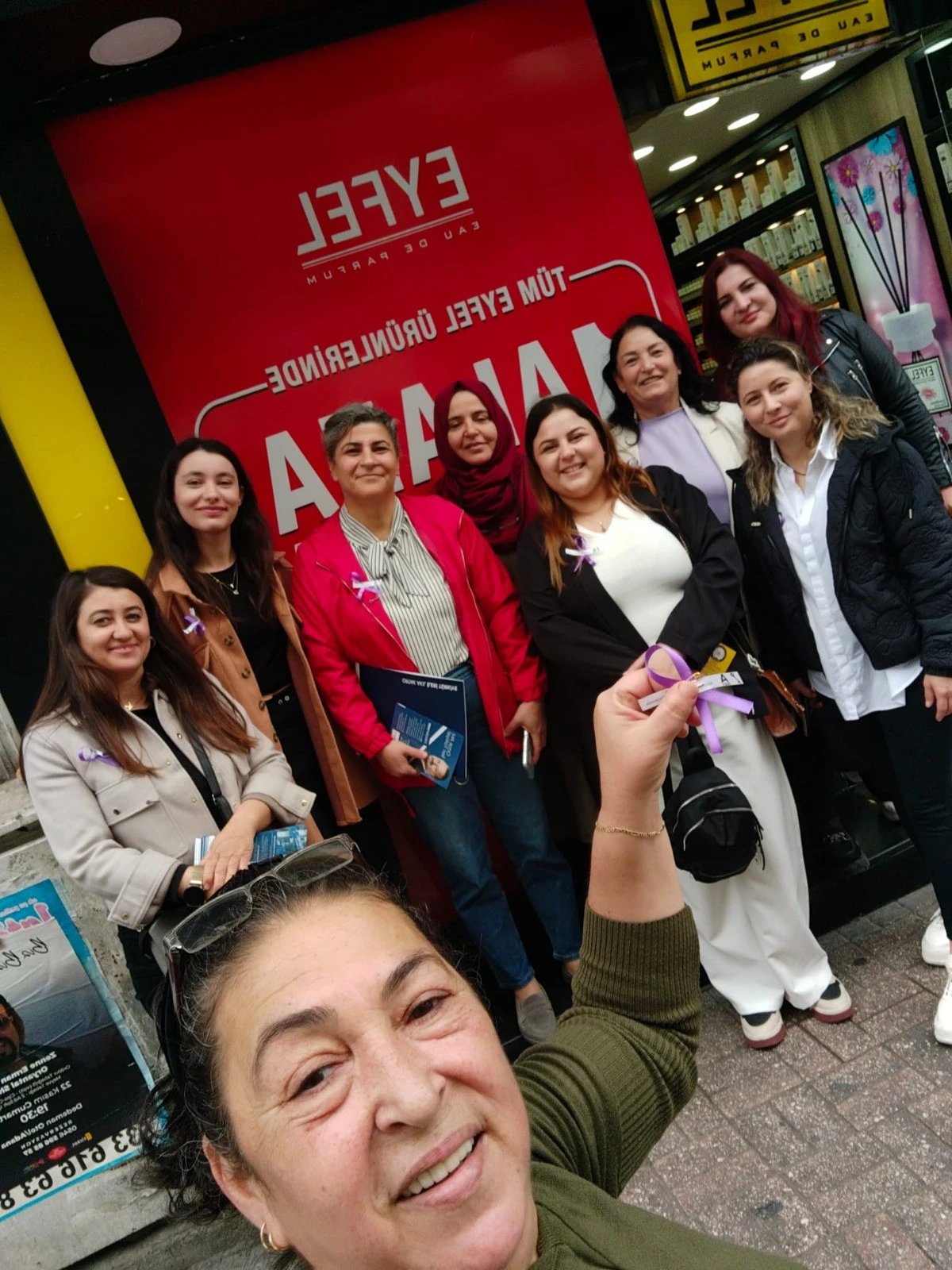 Anahtar Parti Seyhan’da  “Şiddete Sessizlik Değil, Dayanışma!”