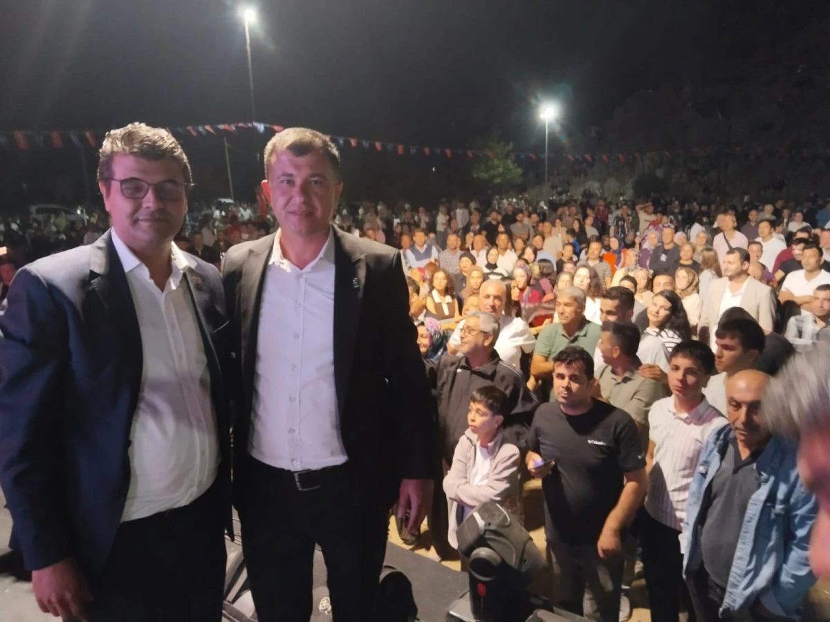 Anahtar Parti’den  Kızıldağ’da coşkulu gece
