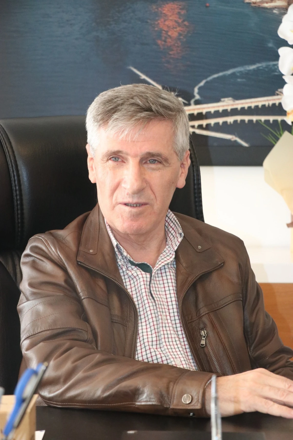 Asgari &uuml;cretlilere  &ouml;rg&uuml;tlenme &ccedil;ağrısı