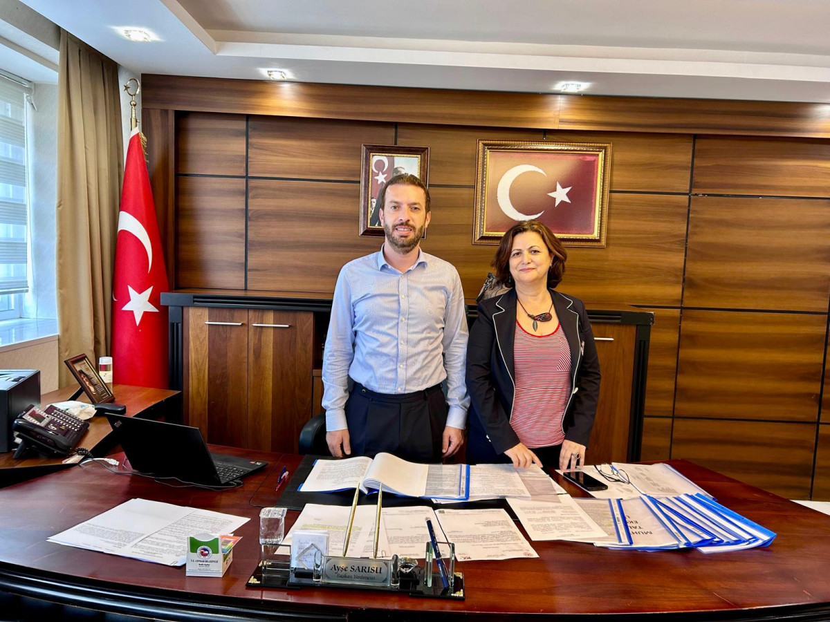 Ayşe Sarısu Ceyhan Belediye Başkan Yardımcısı olarak göreve başladı