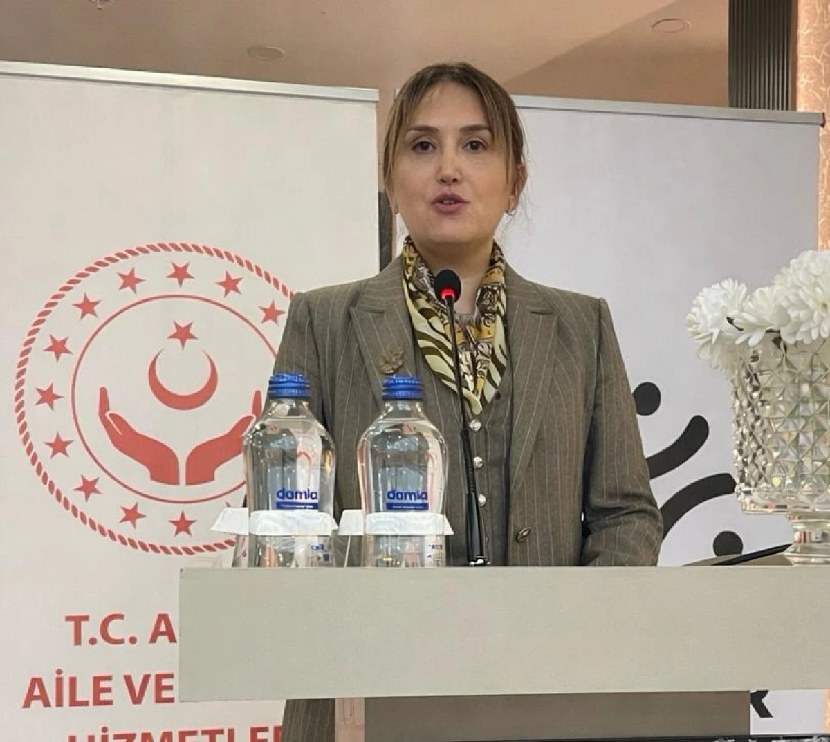 Başkan Reyhan T&uuml;re YKS&rsquo;de başarı diledi 