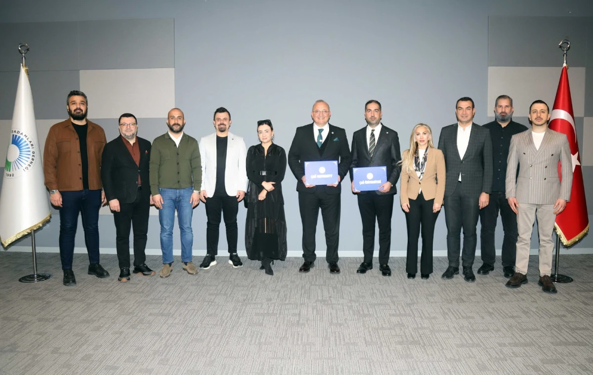 Geleceğin liderleri i&ccedil;in g&uuml;&ccedil;l&uuml; işbirliği 