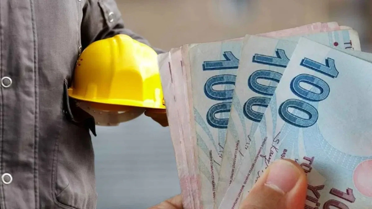 İş&ccedil;i &uuml;cretlerinde 6 ayda  en az 1,17 trilyon TL kayıp