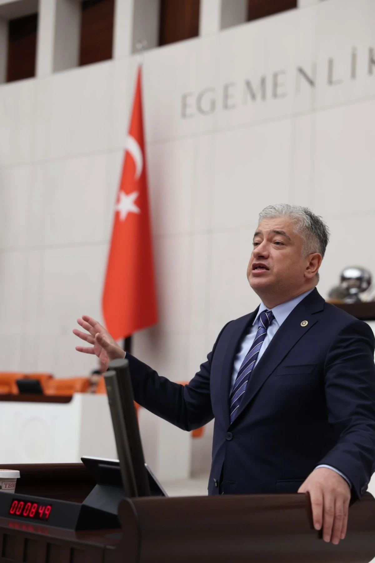 &ldquo;Kamu varlıklarını satarak  ancak g&uuml;n&uuml; kurtarırsınız&rdquo;