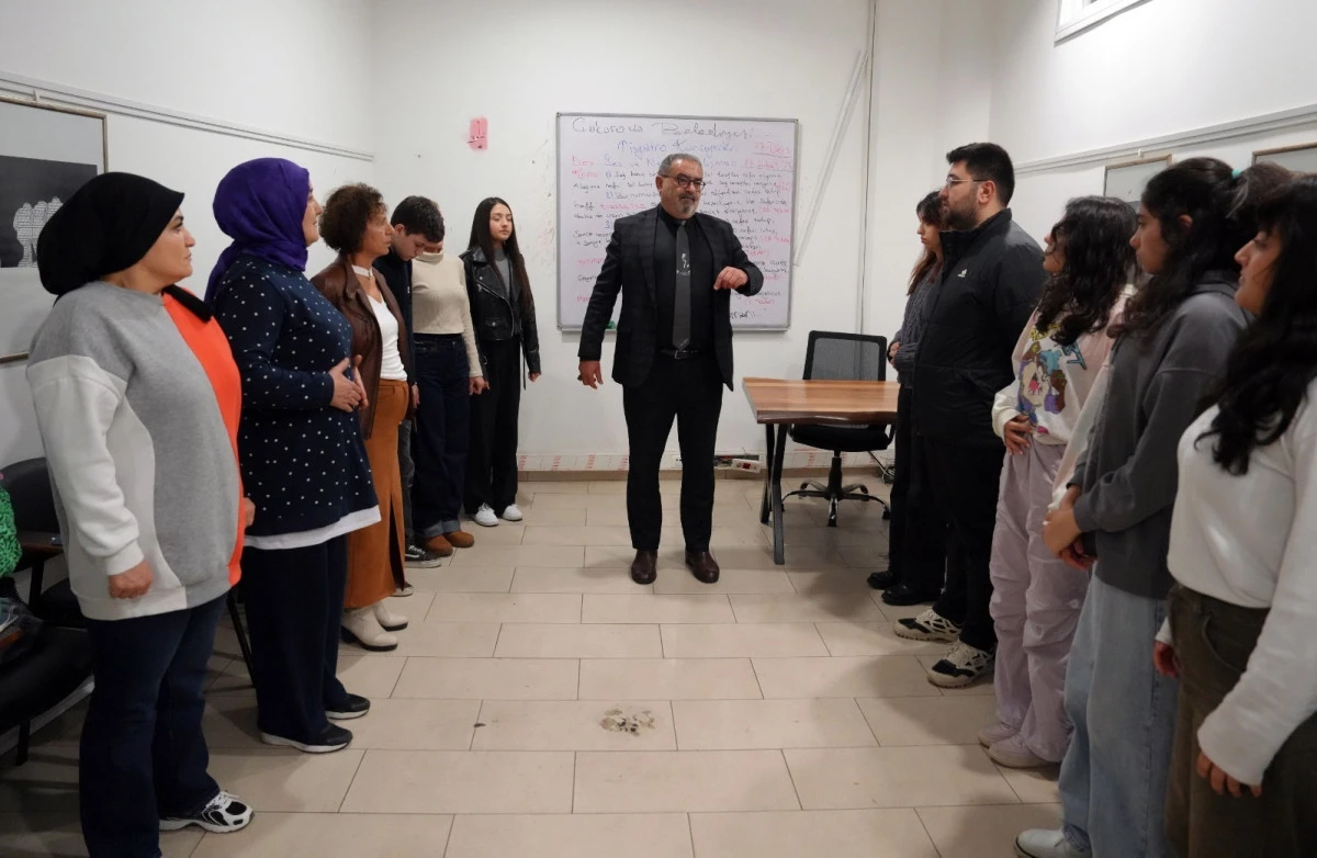 Kozay: &ldquo;Sanat bir  kentin ruhudur&rdquo;