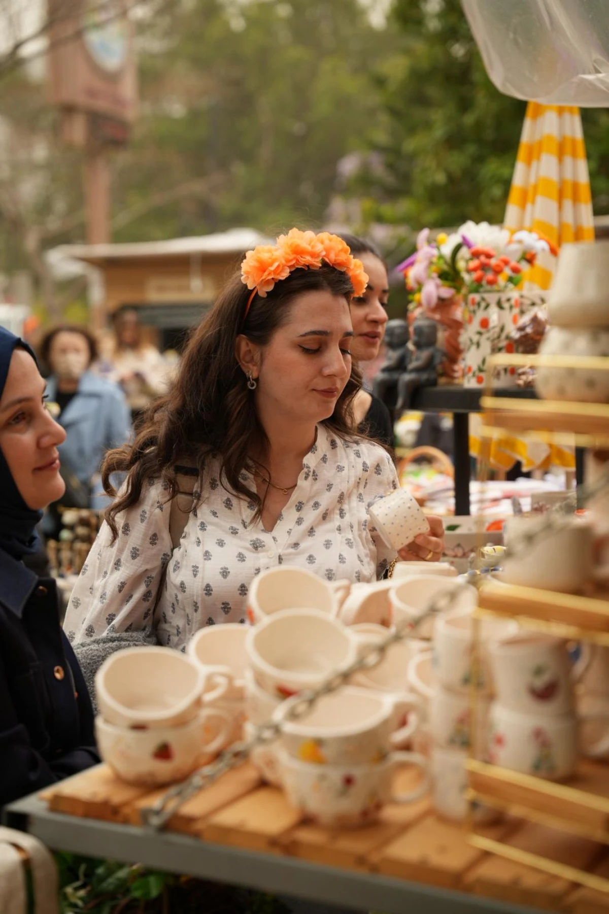 YAĞMUR NEDENİYLE KARNAVAL  STANTLARI 3 G&Uuml;N DAHA UZATILDI
