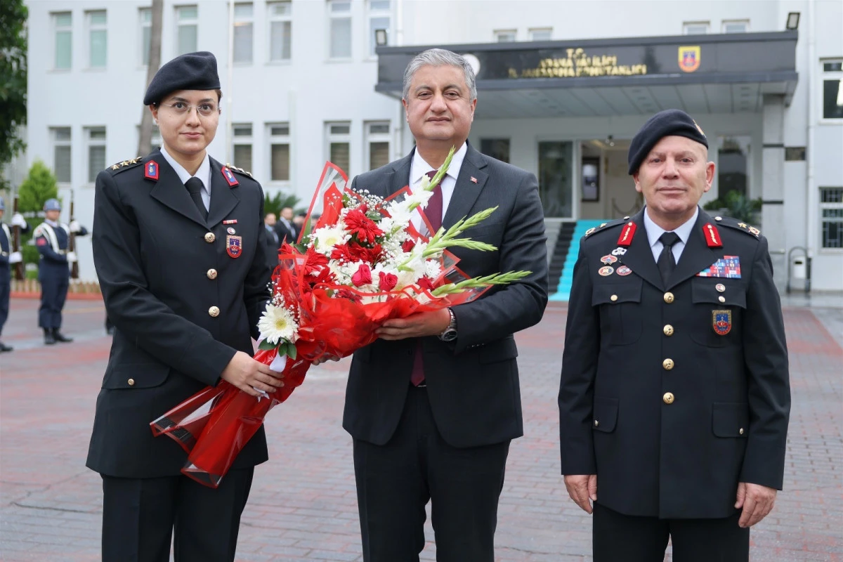 YAVUZ&rsquo;DAN İL JANDARMA  KOMUTANLIĞINA ZİYARET